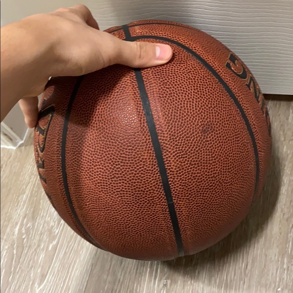 basketball - Picture 4 of 4